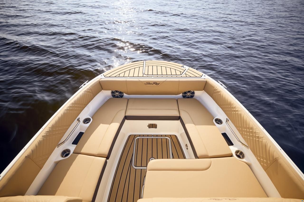 Sea Ray SDX 270 Surf Europe