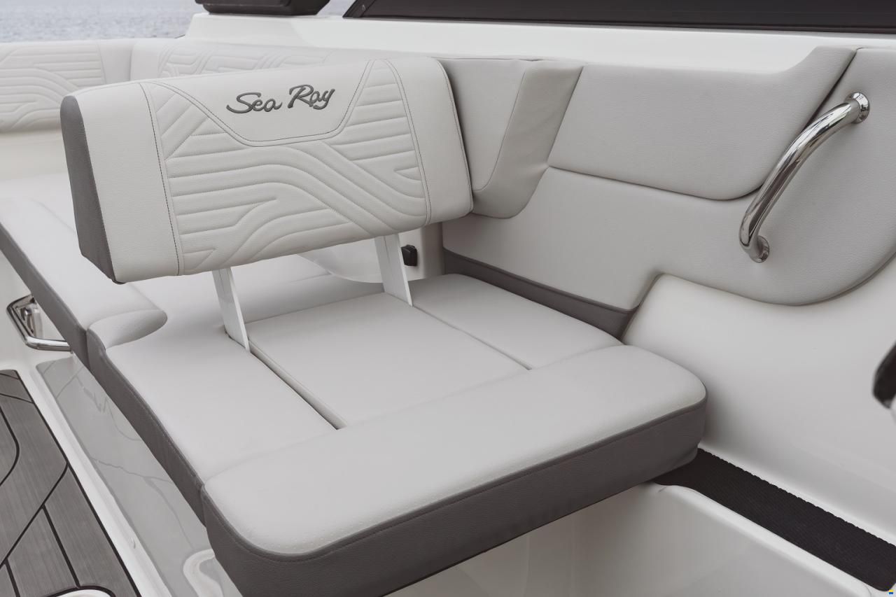 Sea Ray SDX 270 Surf Europe