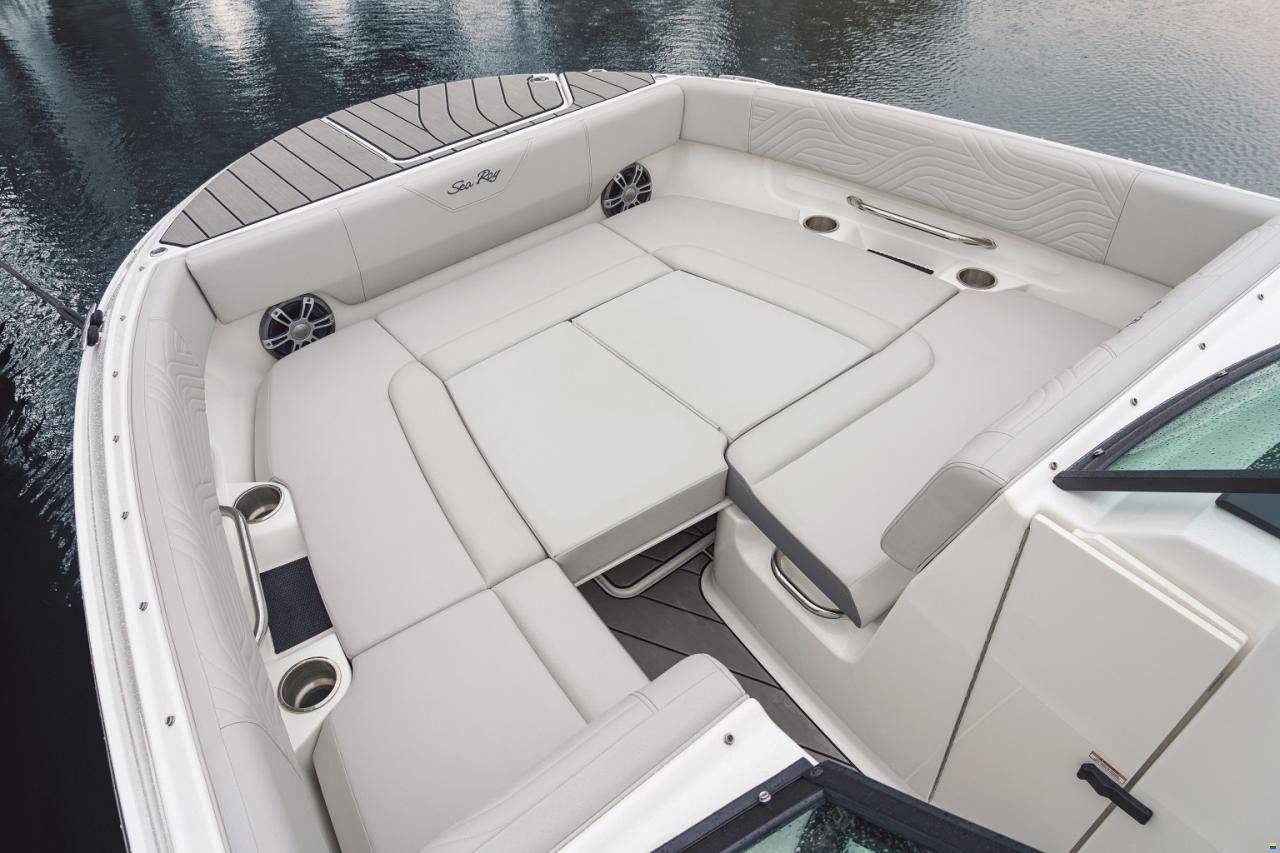 Sea Ray SDX 270 Surf Europe