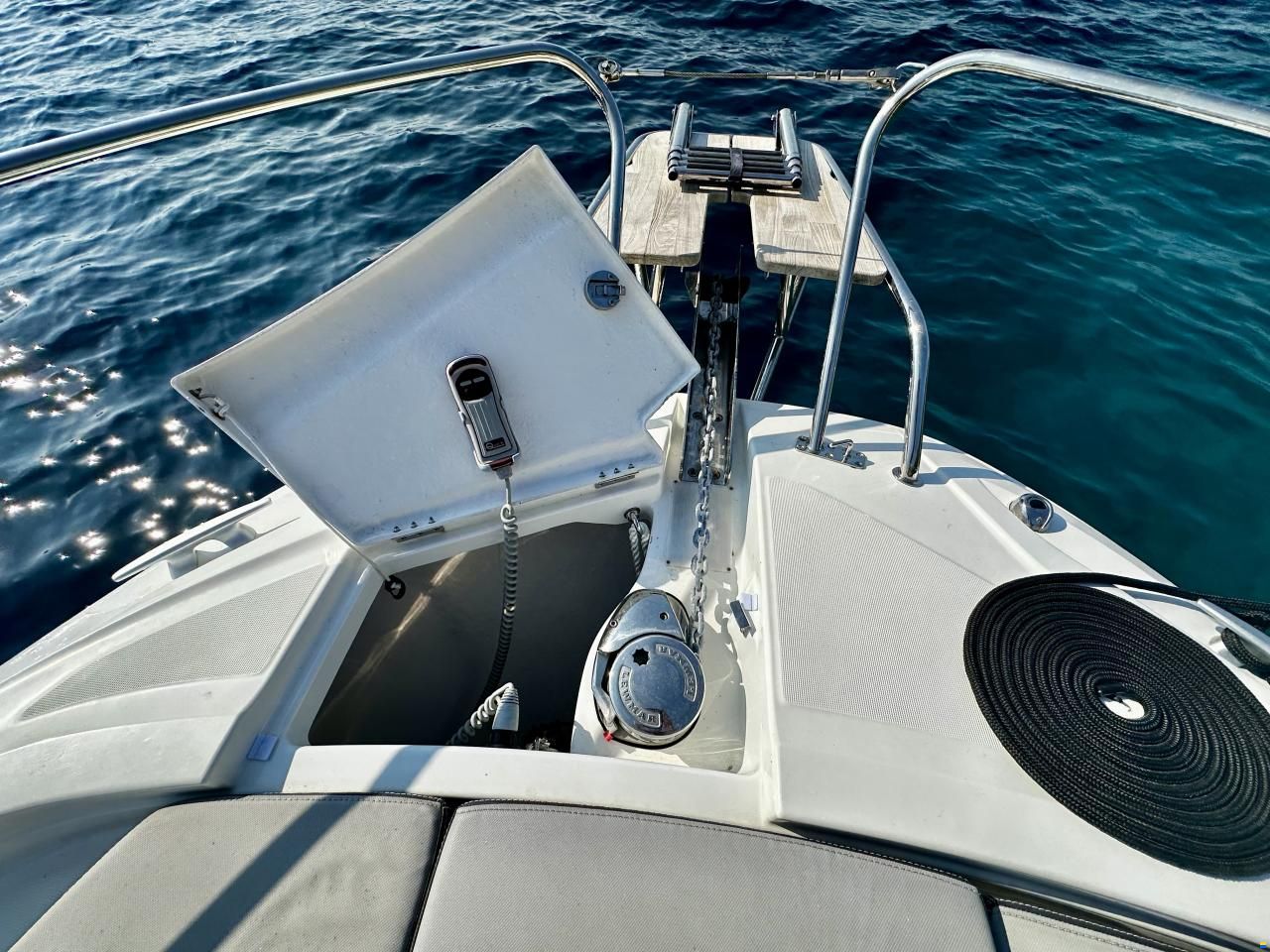 Jeanneau Cap Camarat 9.0WA Hardtop