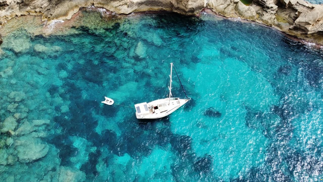 Beneteau First 35