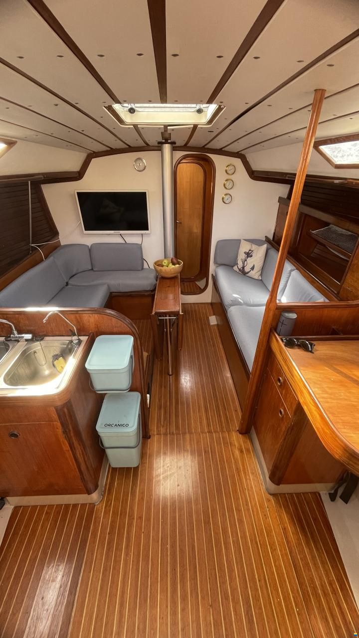 Beneteau First 35