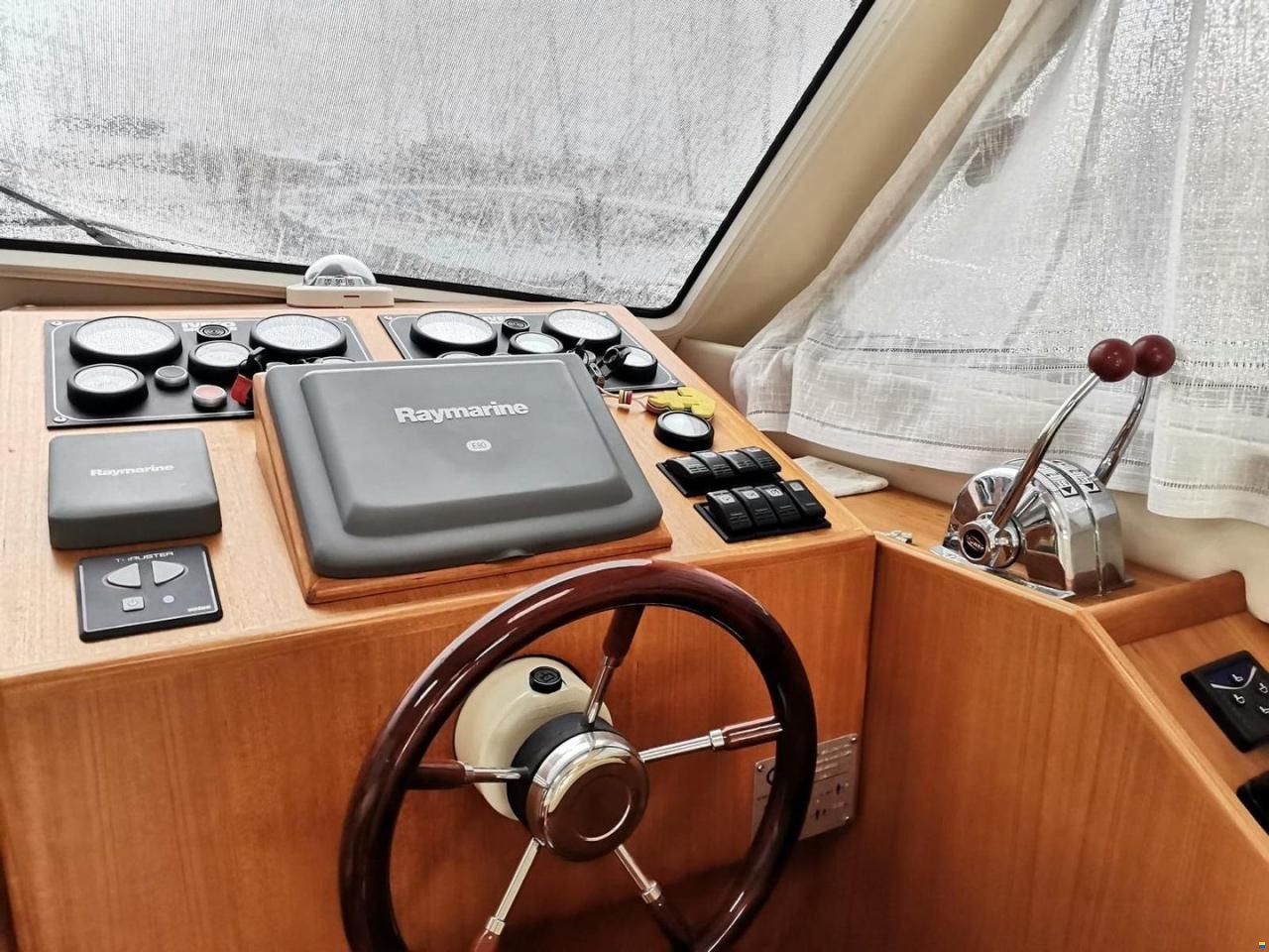 Cantiere navale Viareggio Bellcraft 1000