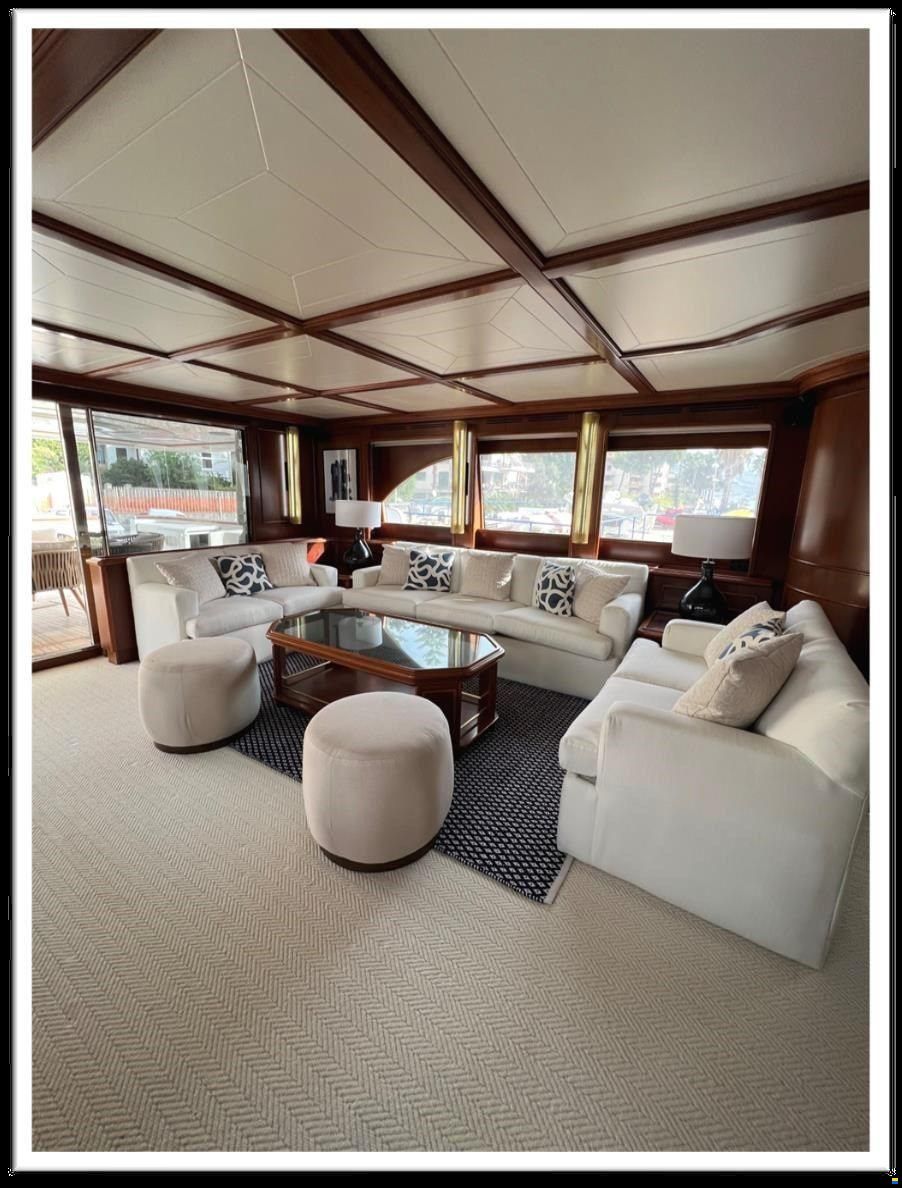 Custom Line Navetta 27