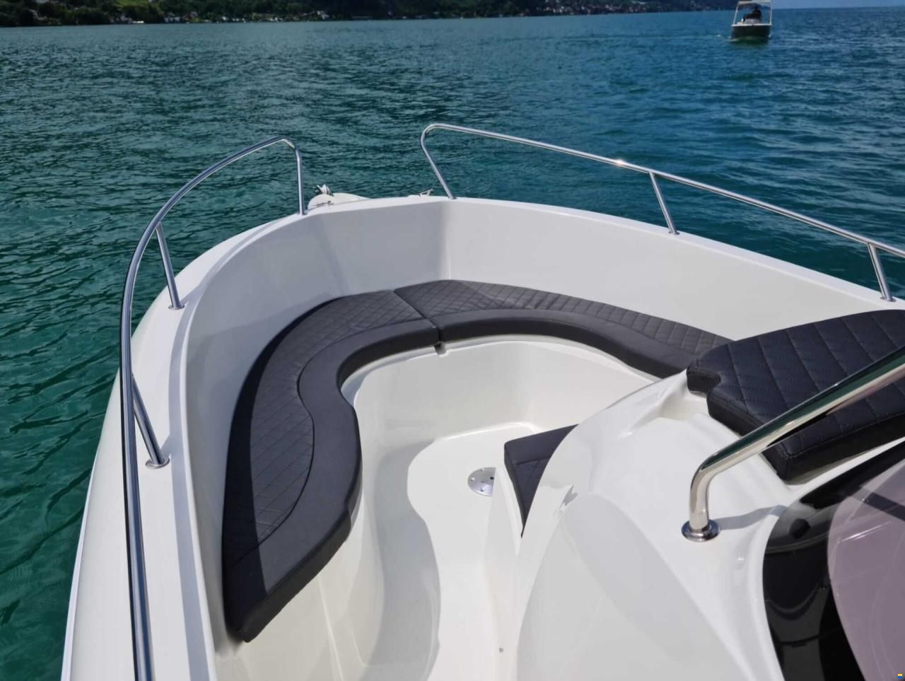 Selection Boats Aston 23