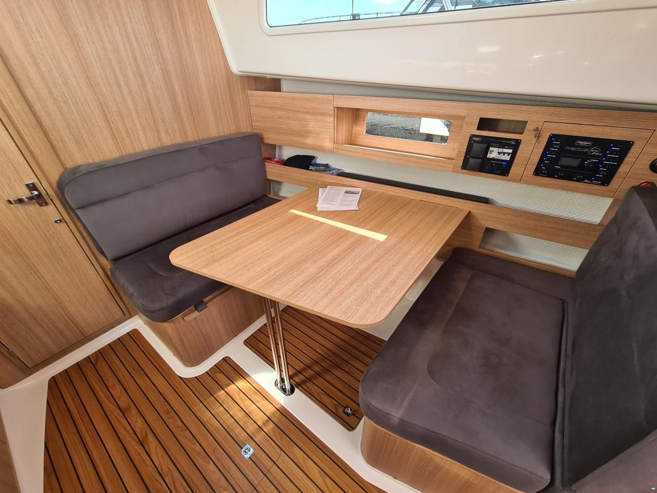 Northman Nexus Revo 870 Cabrio Electric