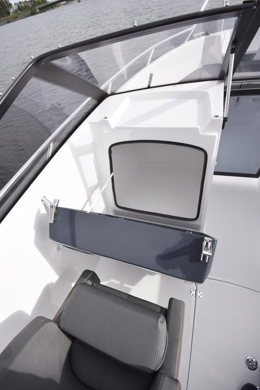 Bella 600 Bowrider