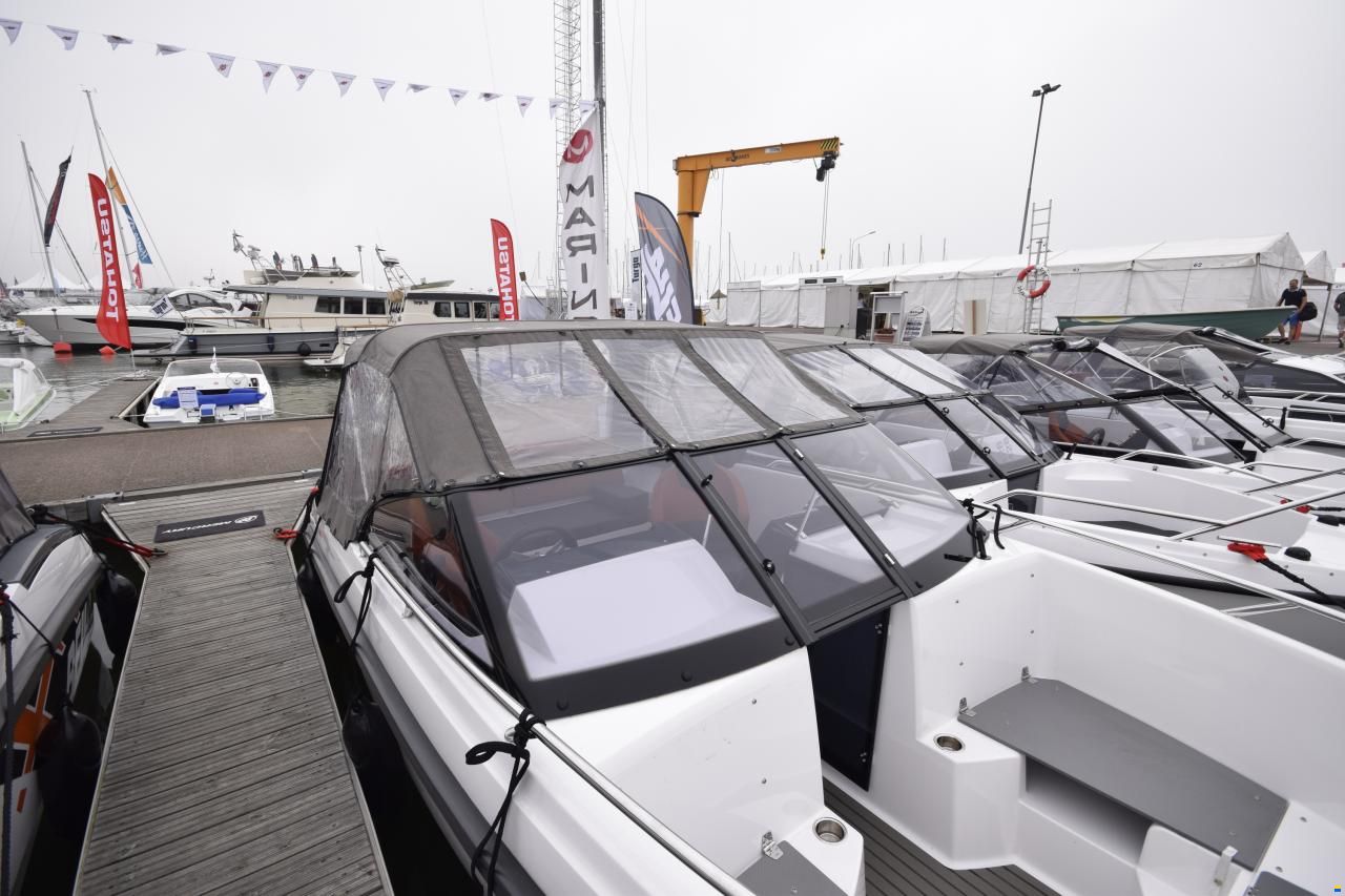 Bella 600 Bowrider