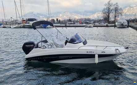 Selection Boats Aston 20