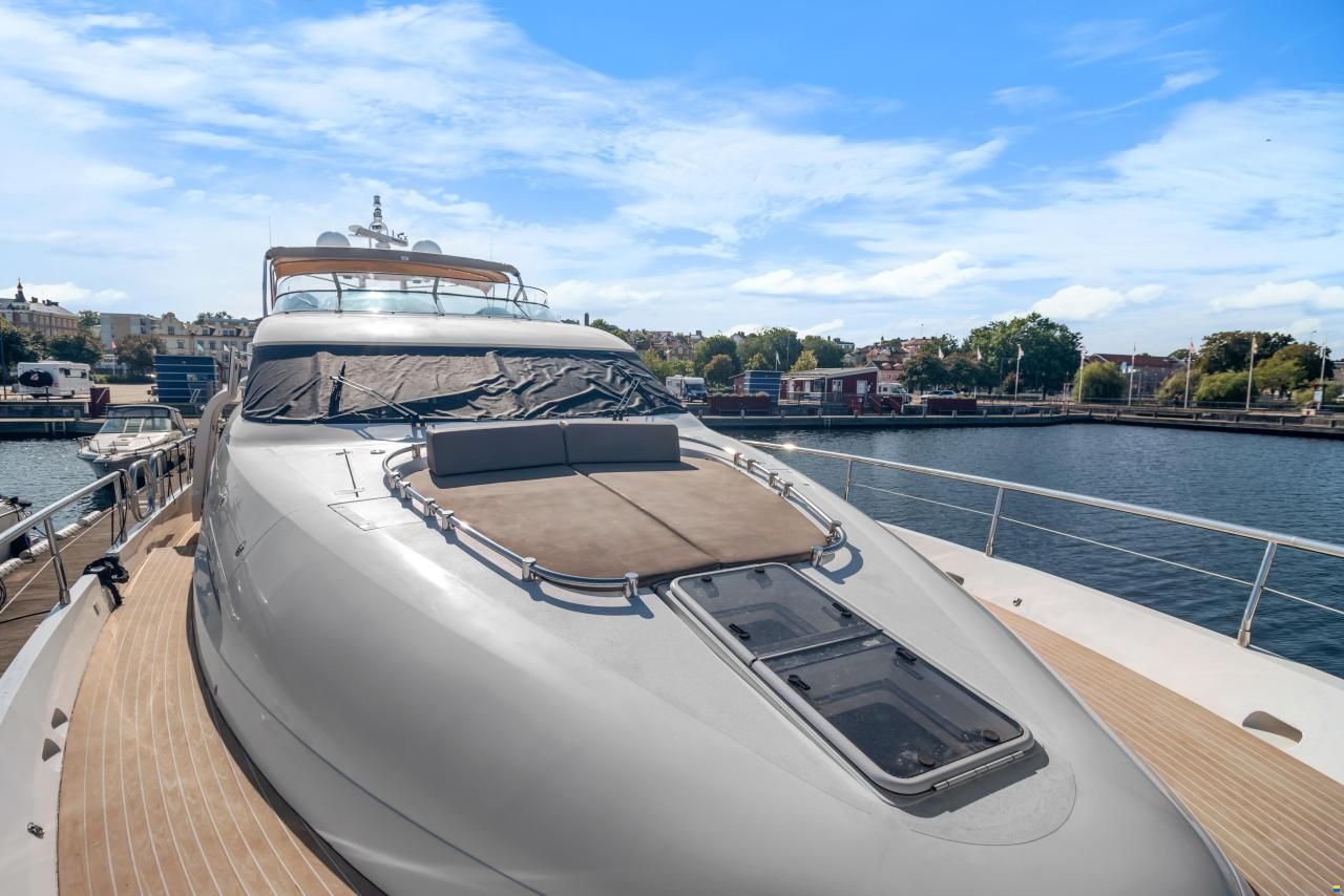 Fairline Squadron 74
