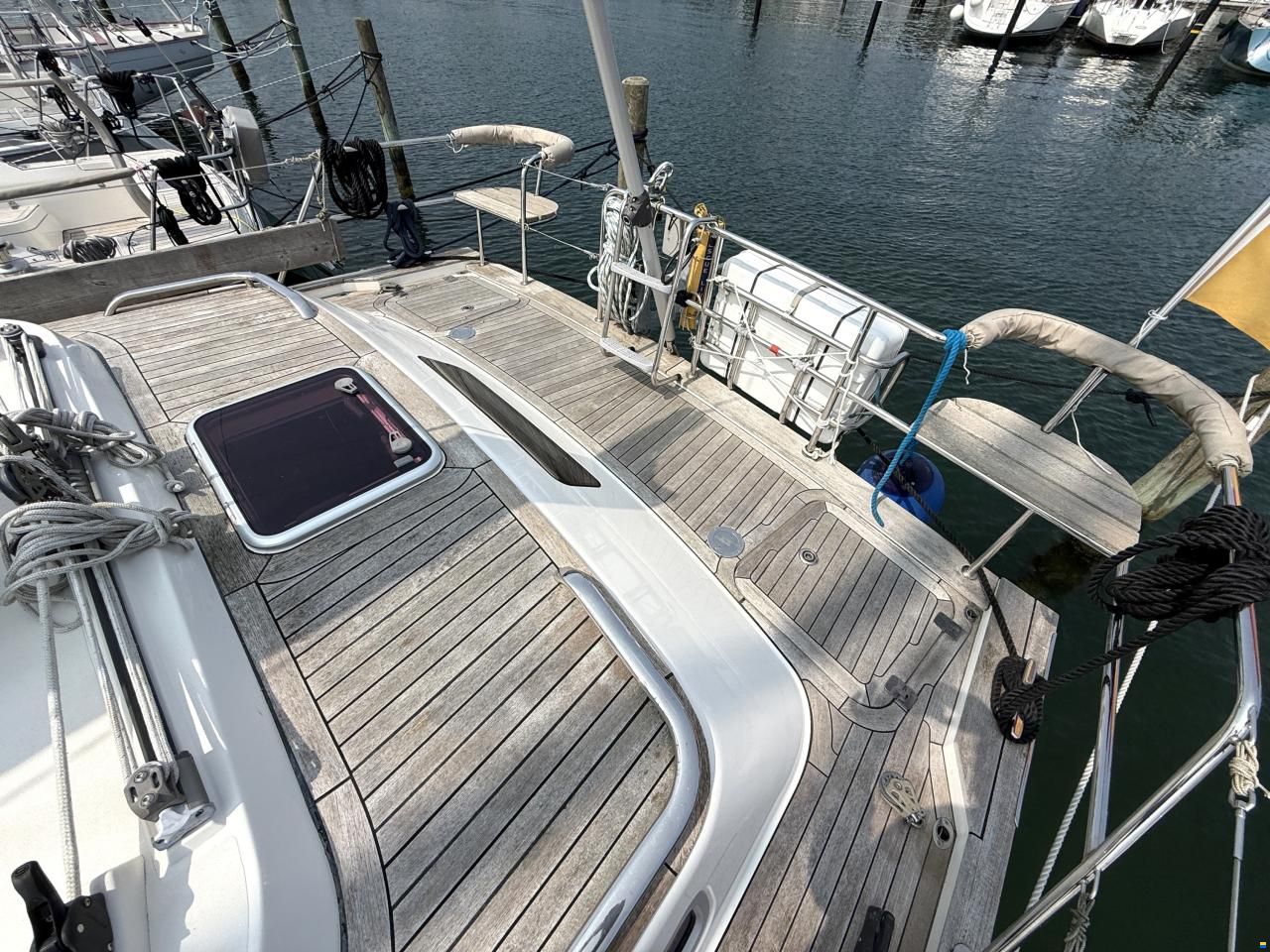 Southerly Yachts Southerly 420