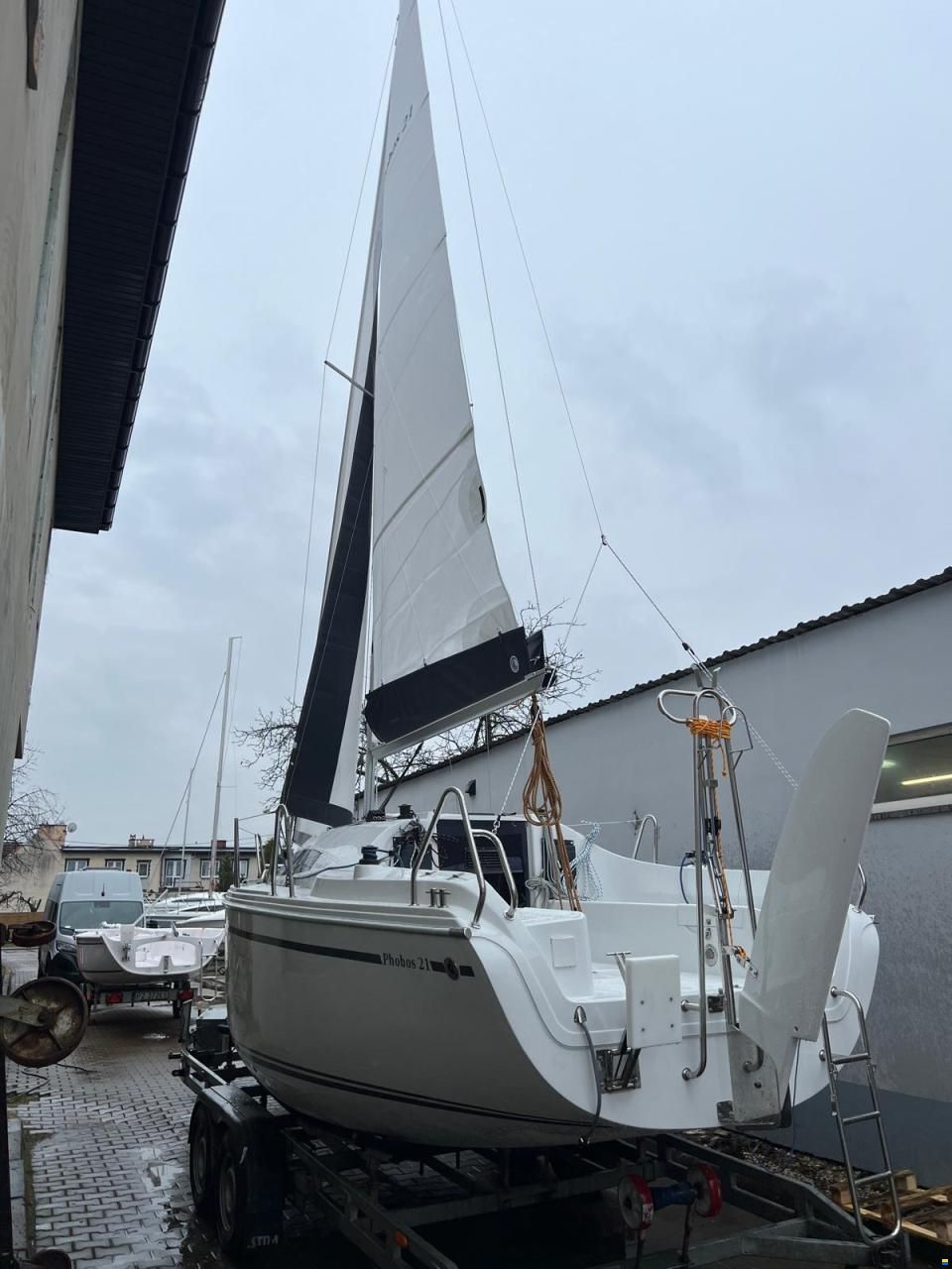 Dalpol Phobos 21
