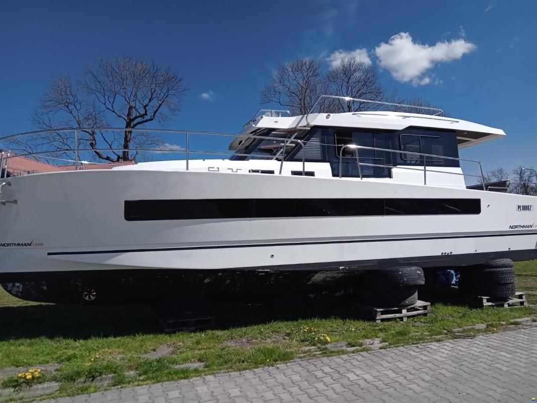Northman 1200
