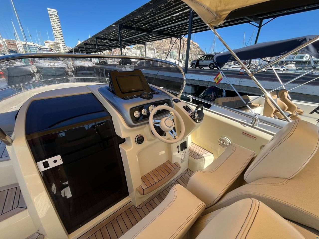 Invictus 280 GT