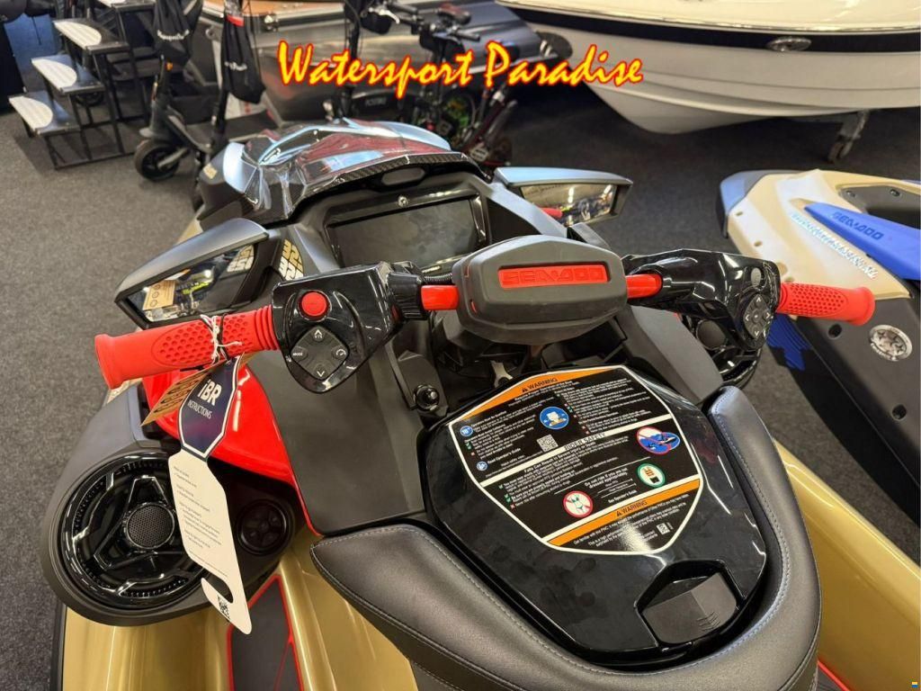 Sea-Doo RXP-X 325