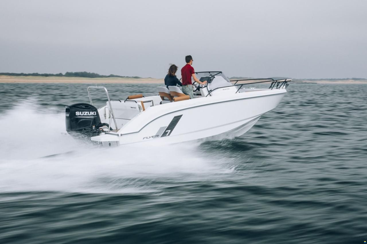 Beneteau Flyer 7 Sundeck