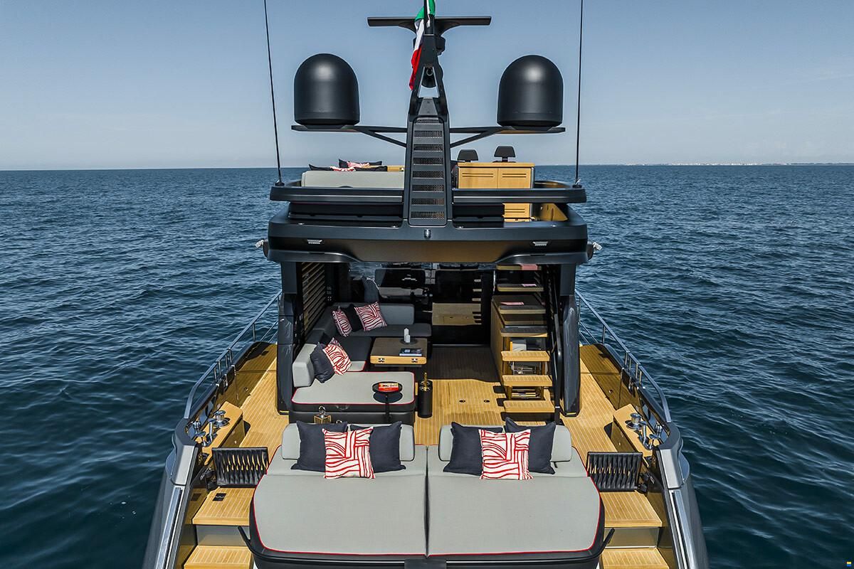 Cranchi Sessantasette 67 CORSA