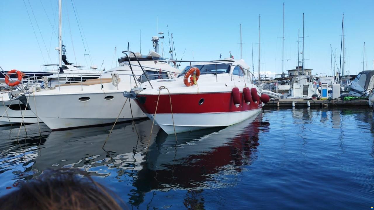 Beneteau Montecarlo 37 Hard Top