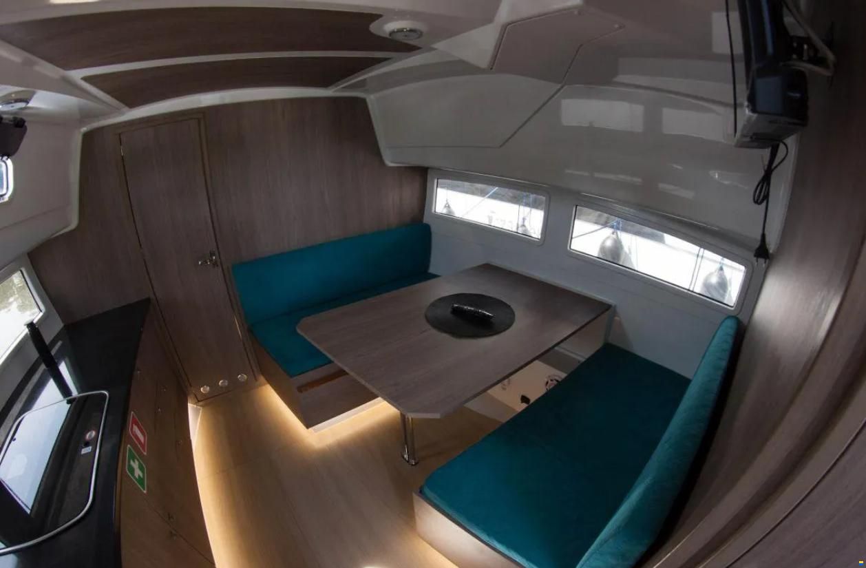 Nautic Yachts NEON 990