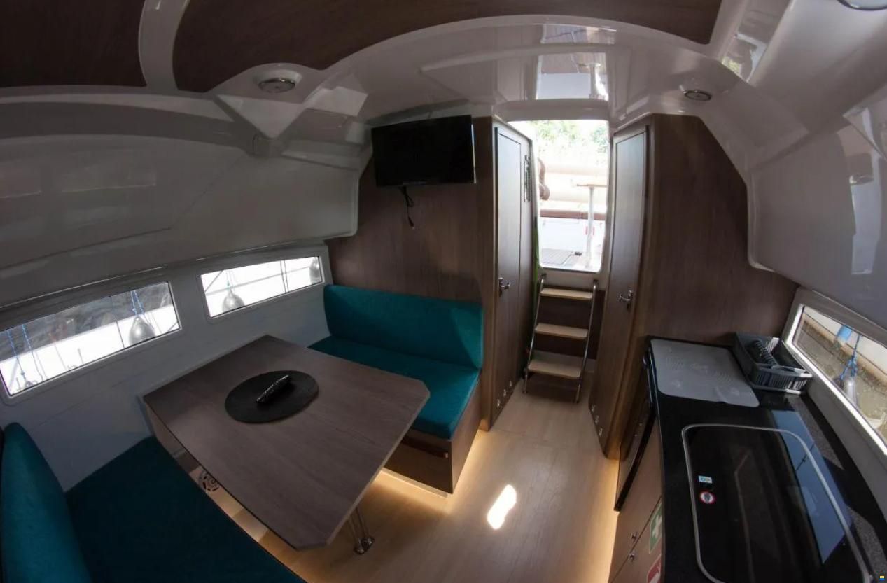 Nautic Yachts NEON 990