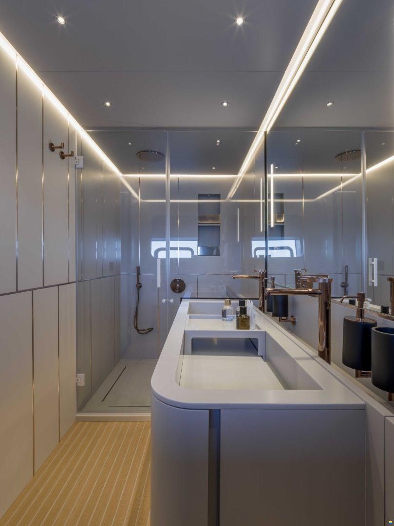 AB Yachts 110