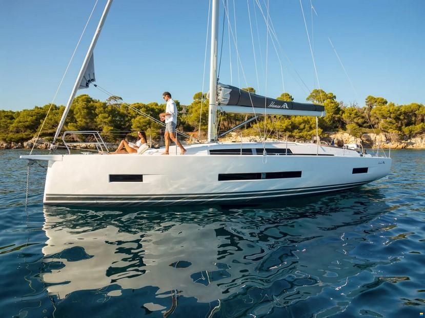 Hanse 410 NEU auf Bestellung, segelklar zu Was