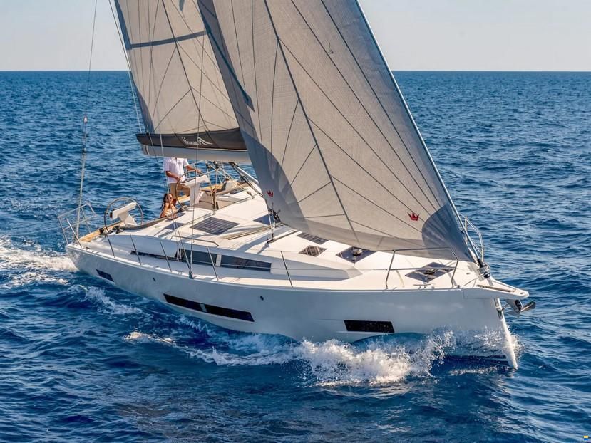 Hanse 410 NEU auf Bestellung, segelklar zu Was