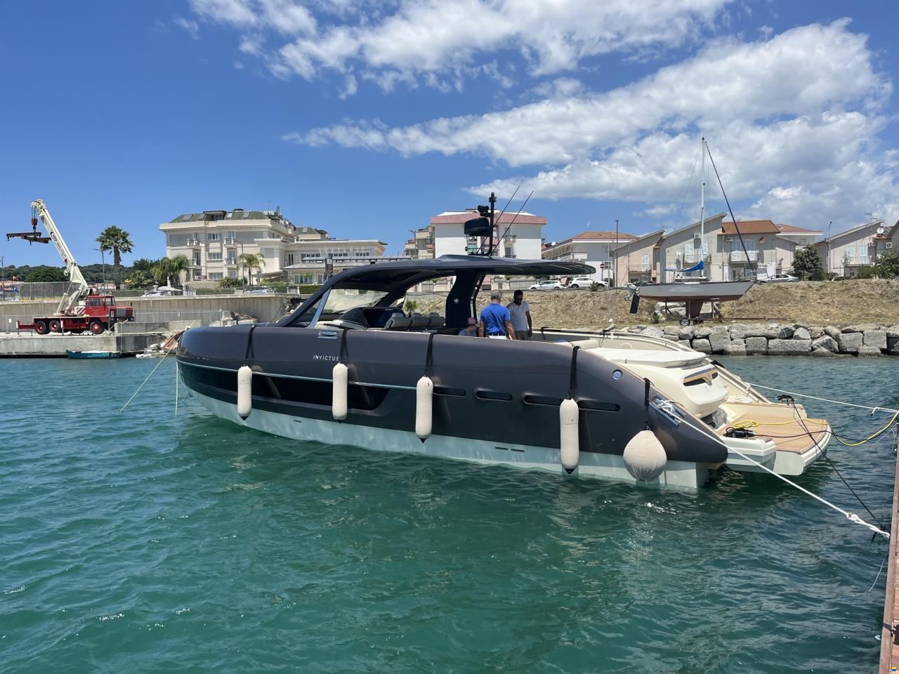 Invictus TT460