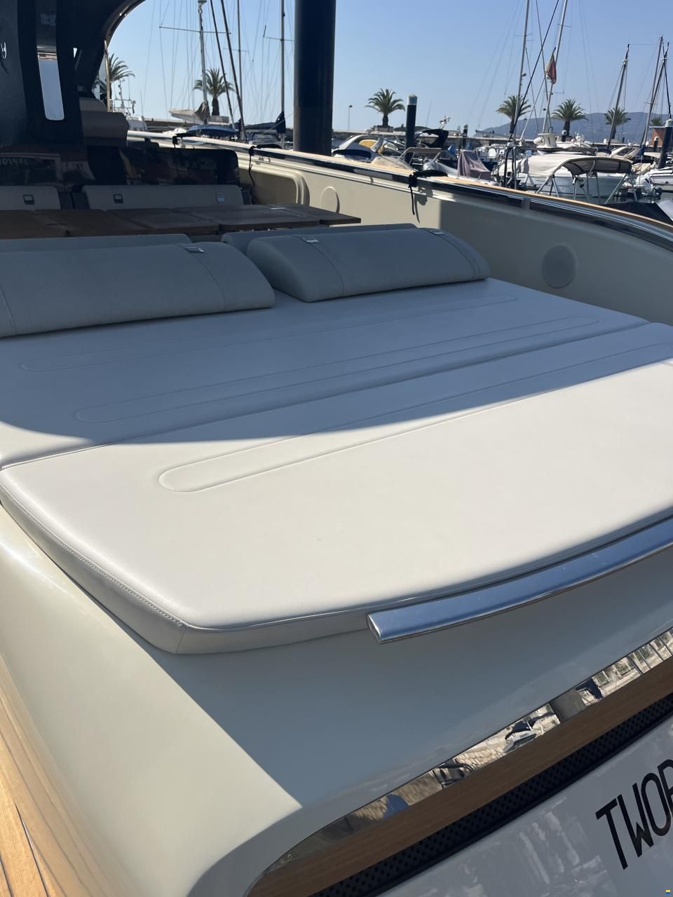 Invictus TT460