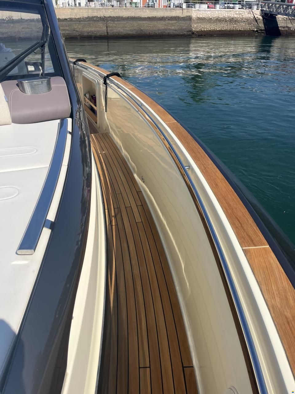 Invictus TT460