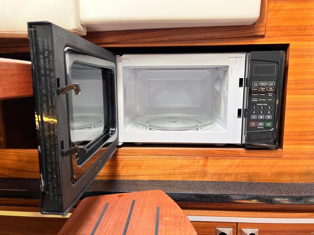 Sea Ray 320 Sun Dancer