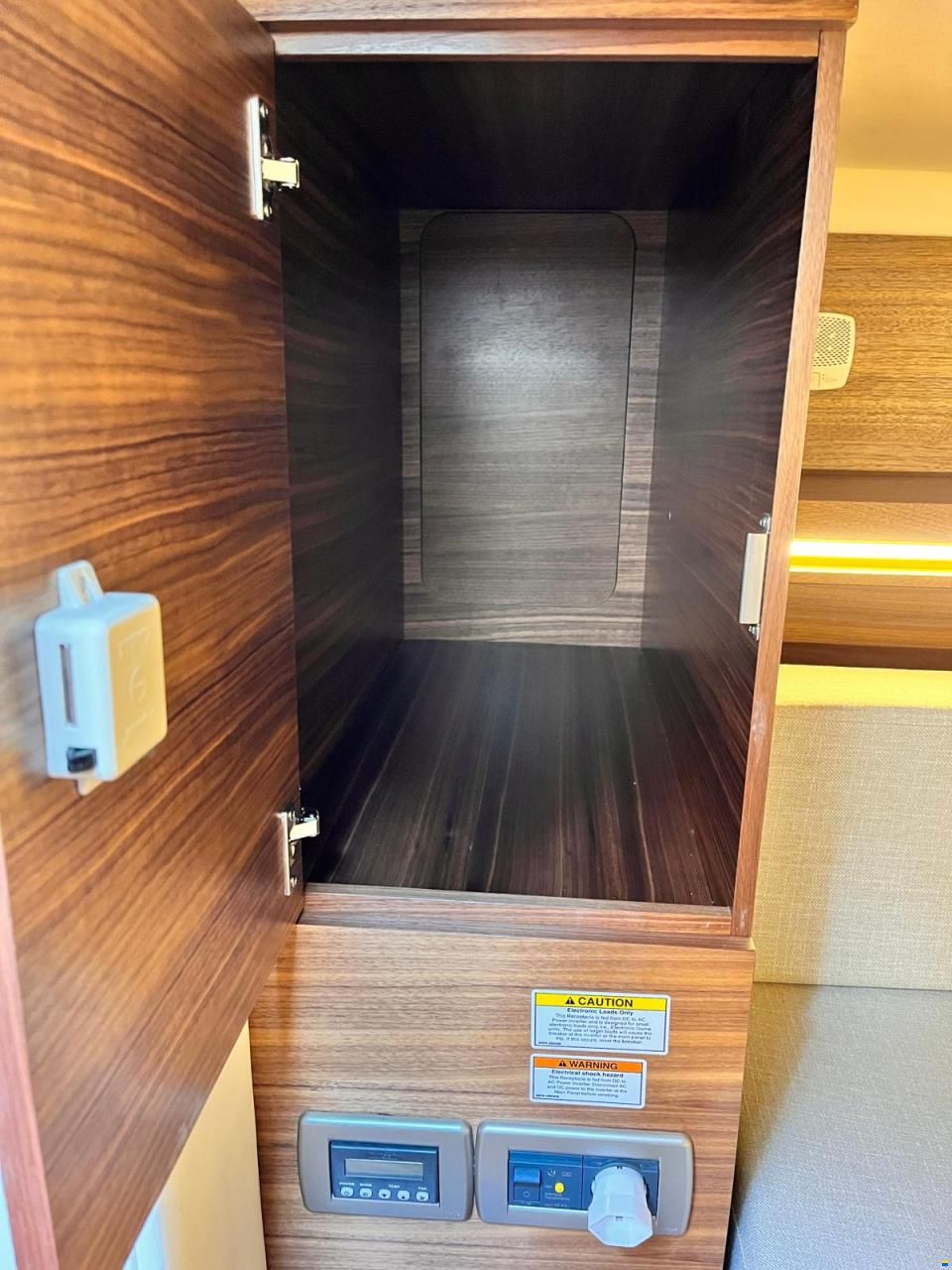 Sea Ray 320 Sun Dancer