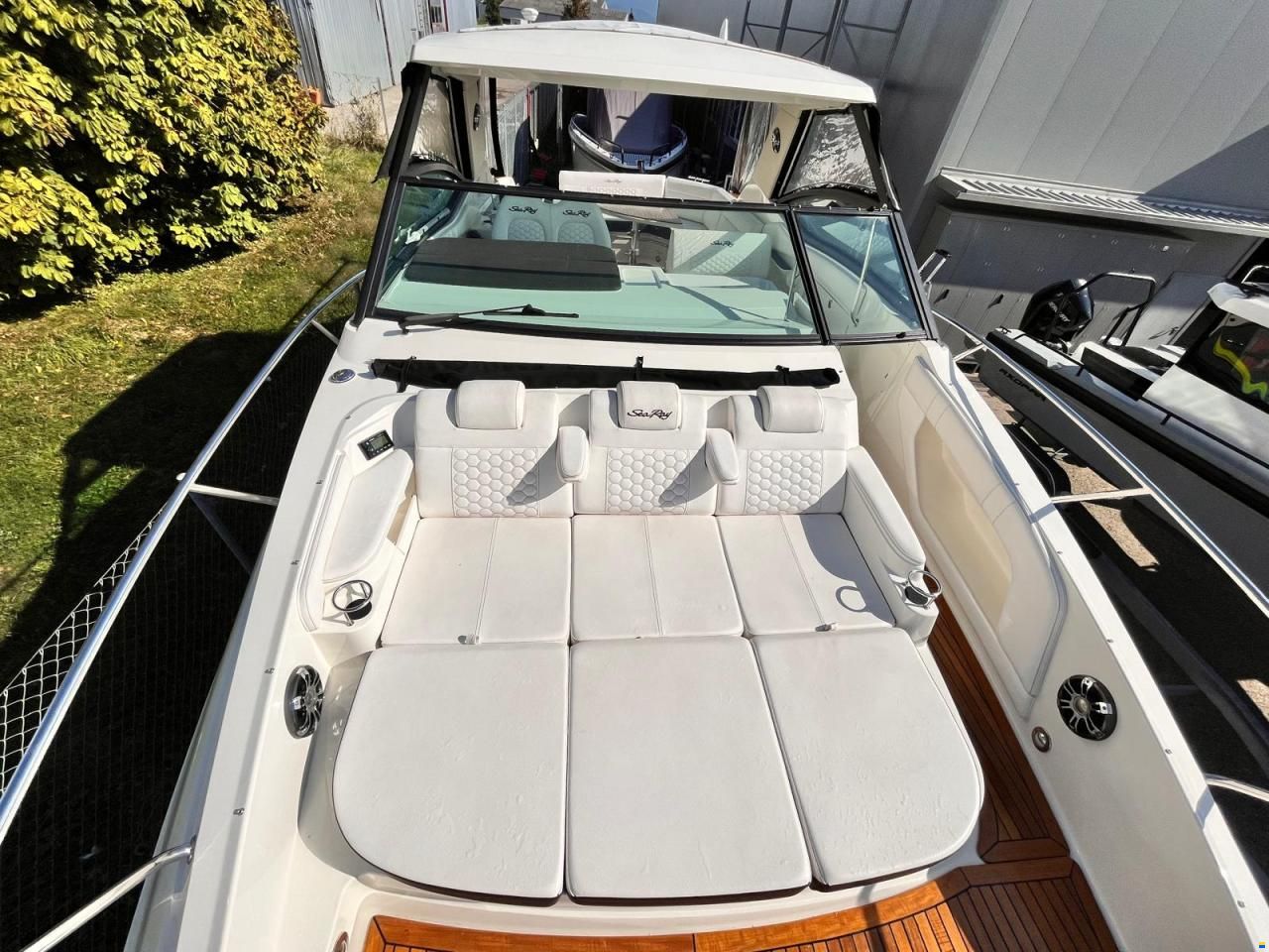 Sea Ray 320 Sun Dancer