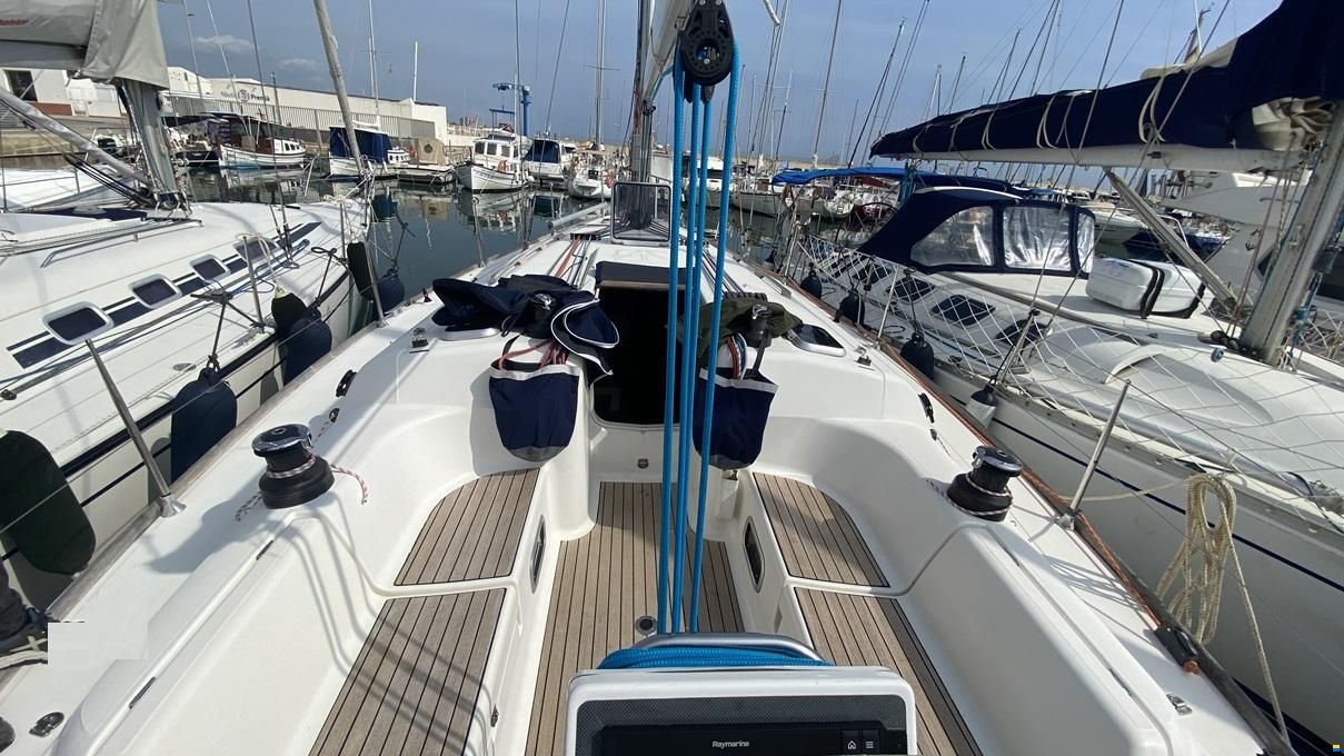 Dufour 40