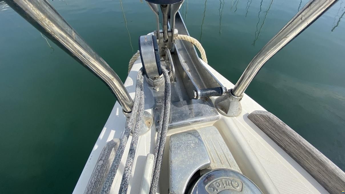 Dufour 40