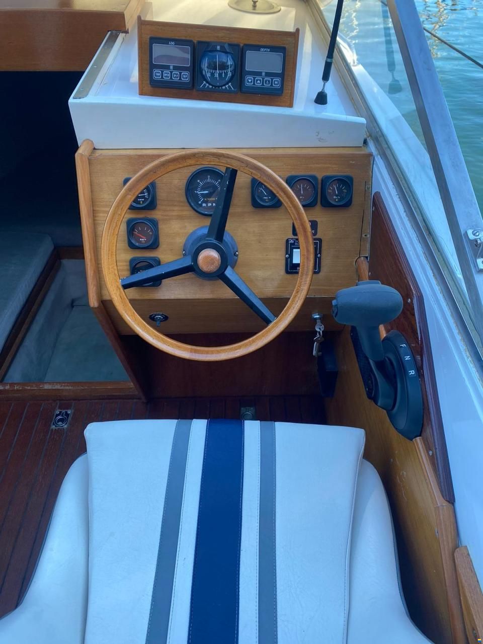 Coronet 21 DC