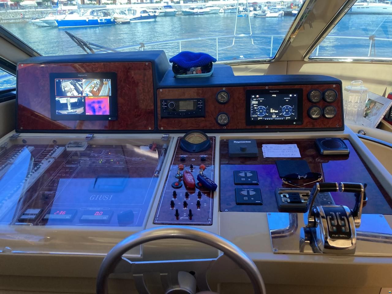 Ferretti 45 Fly