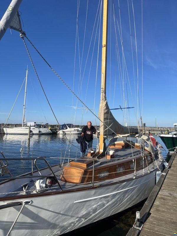 Carena 35