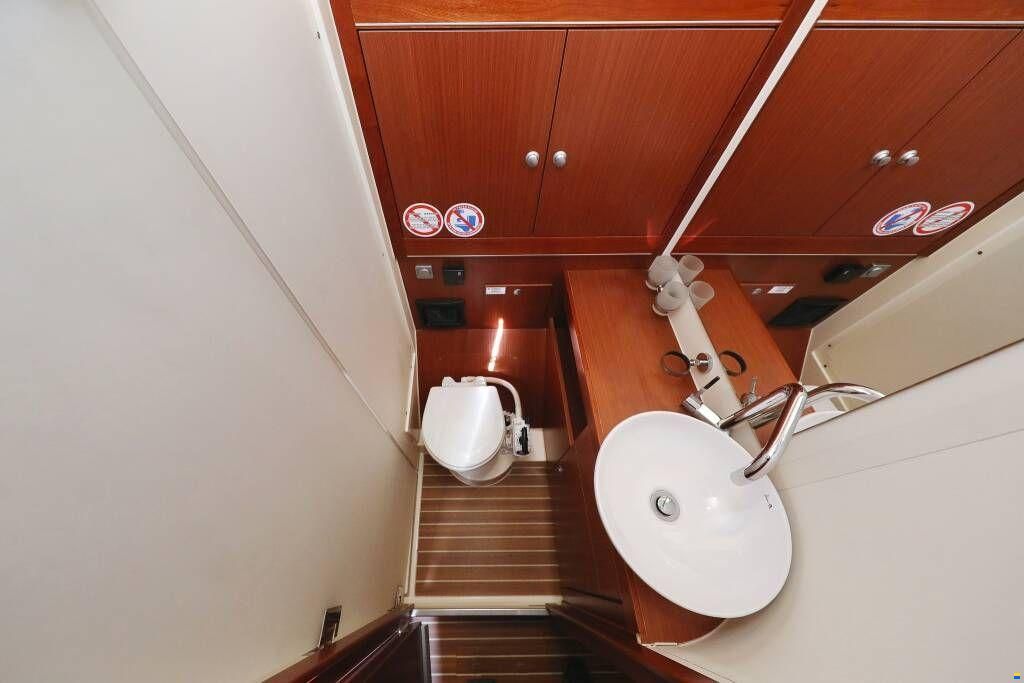 Hanse 575