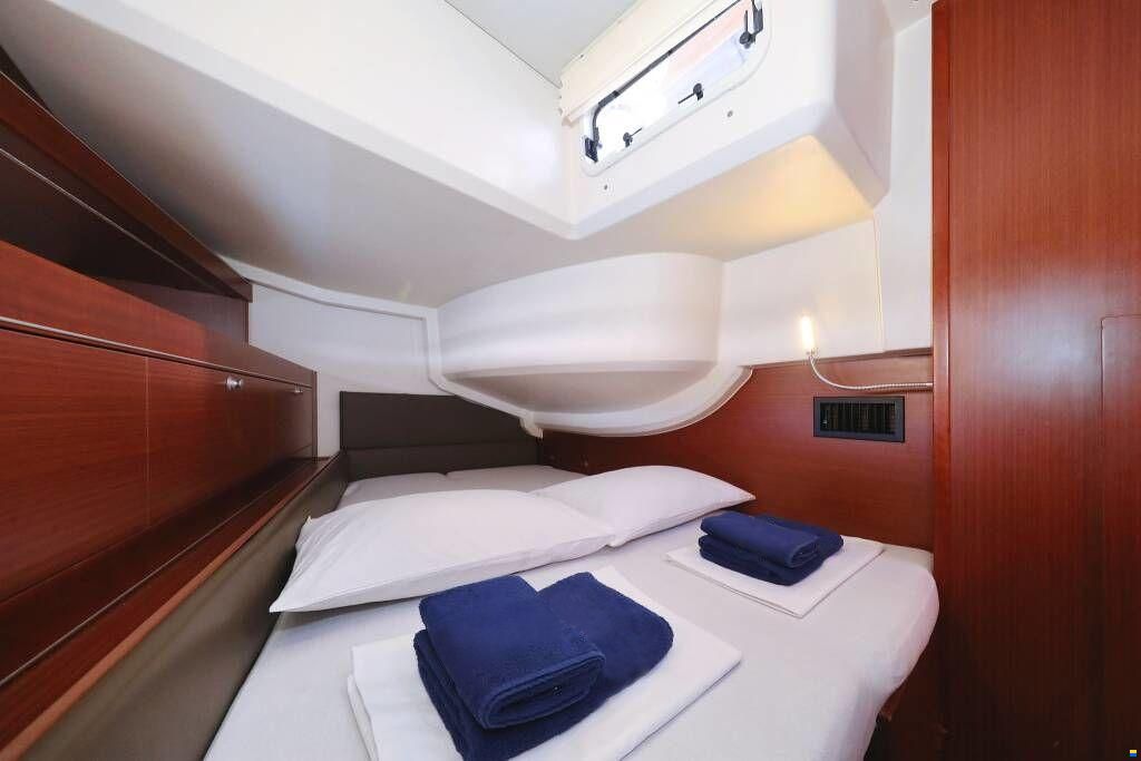 Hanse 575