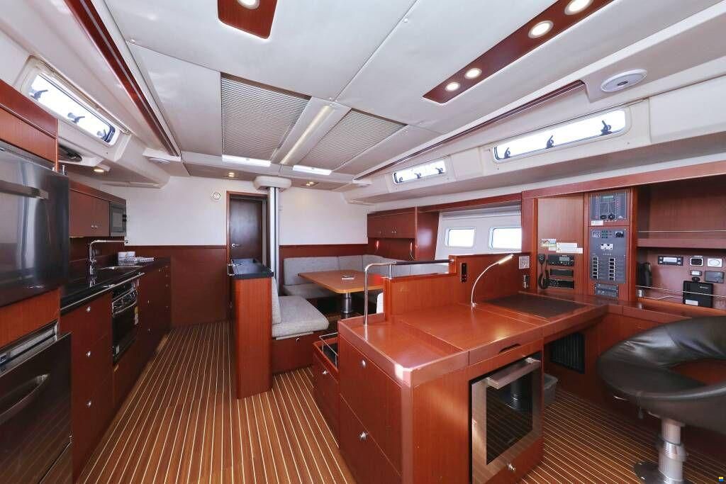 Hanse 575