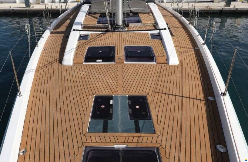 Hanse 575