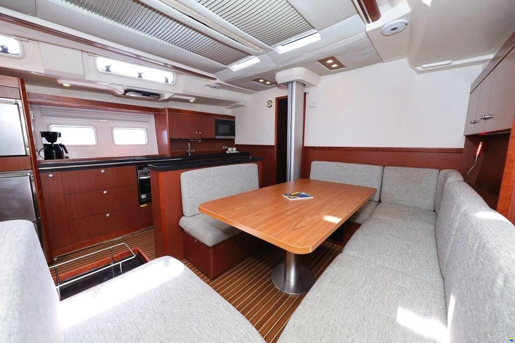 Hanse 575