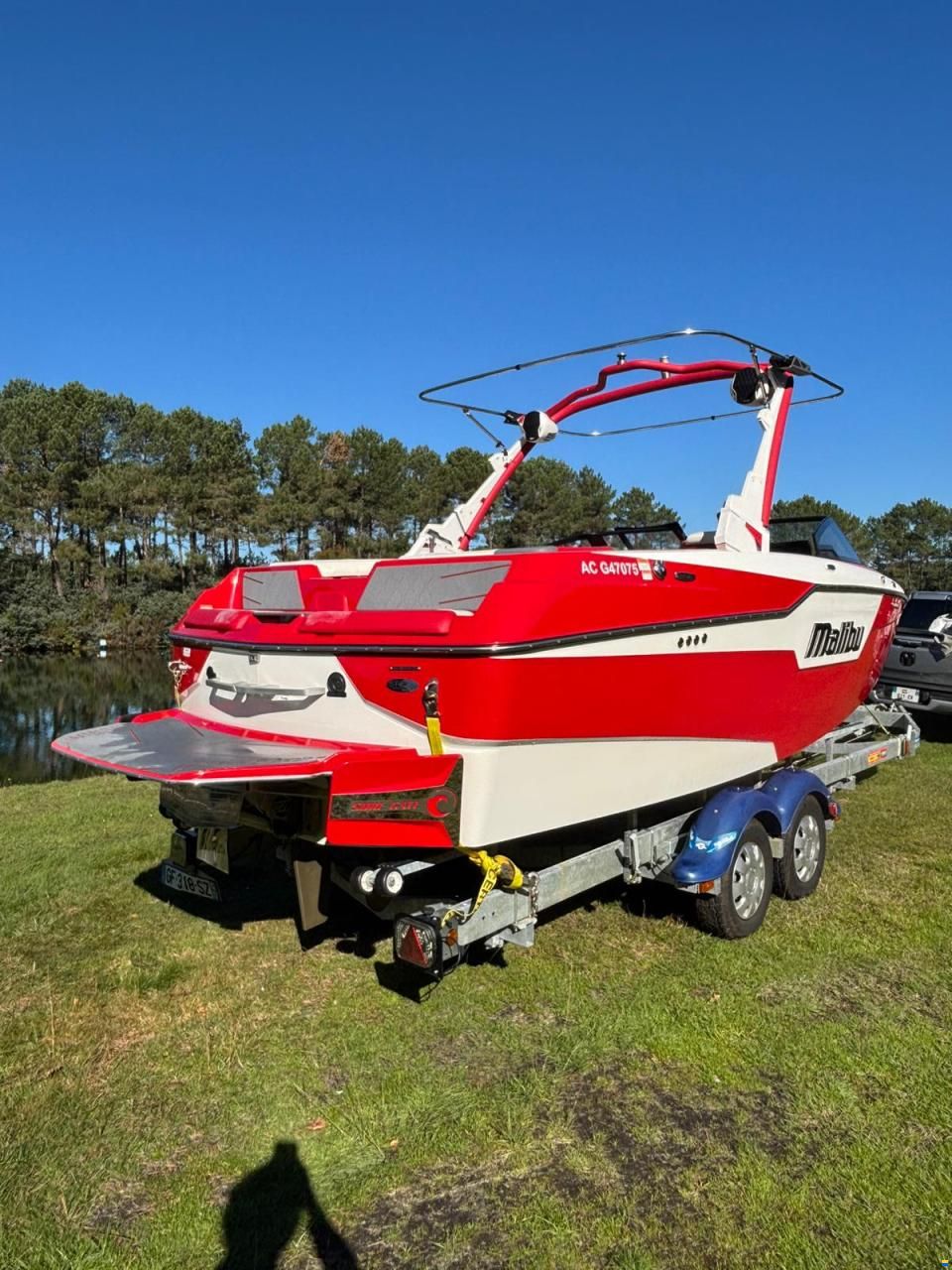 Malibu M220