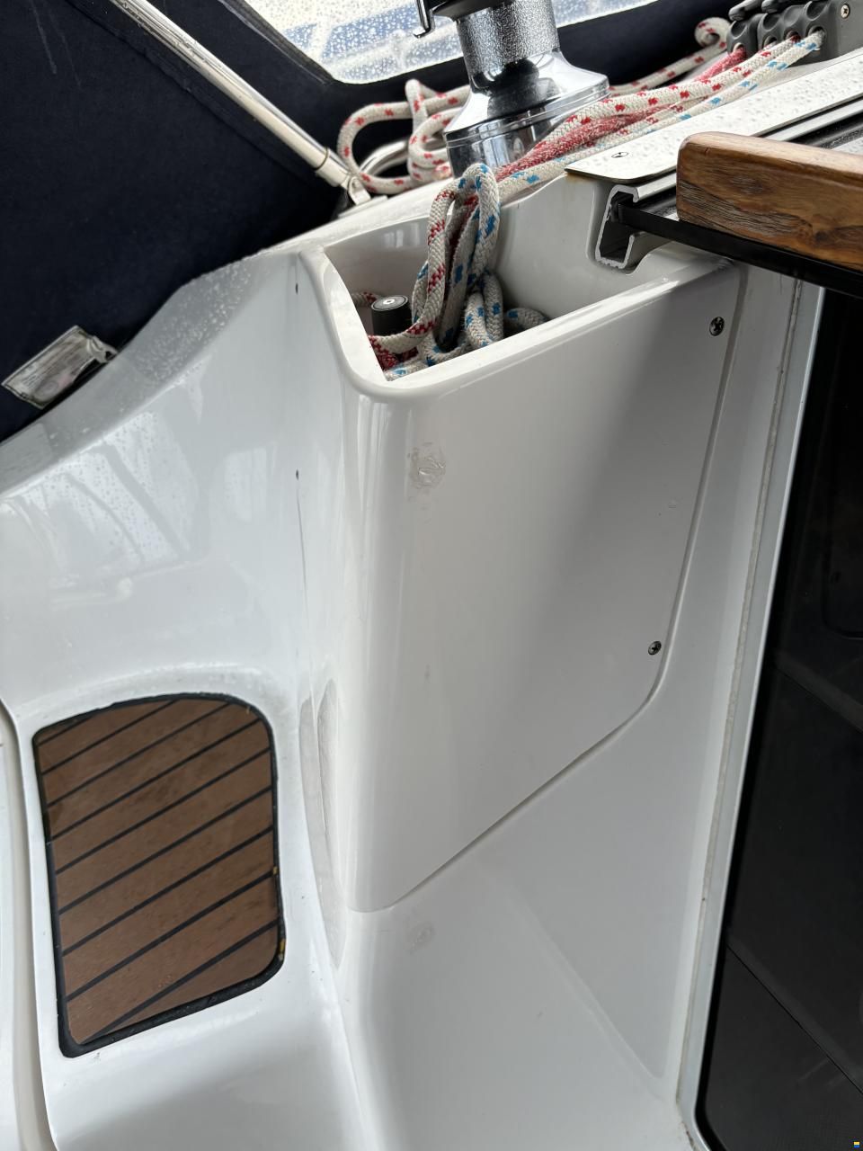 Hunter 33