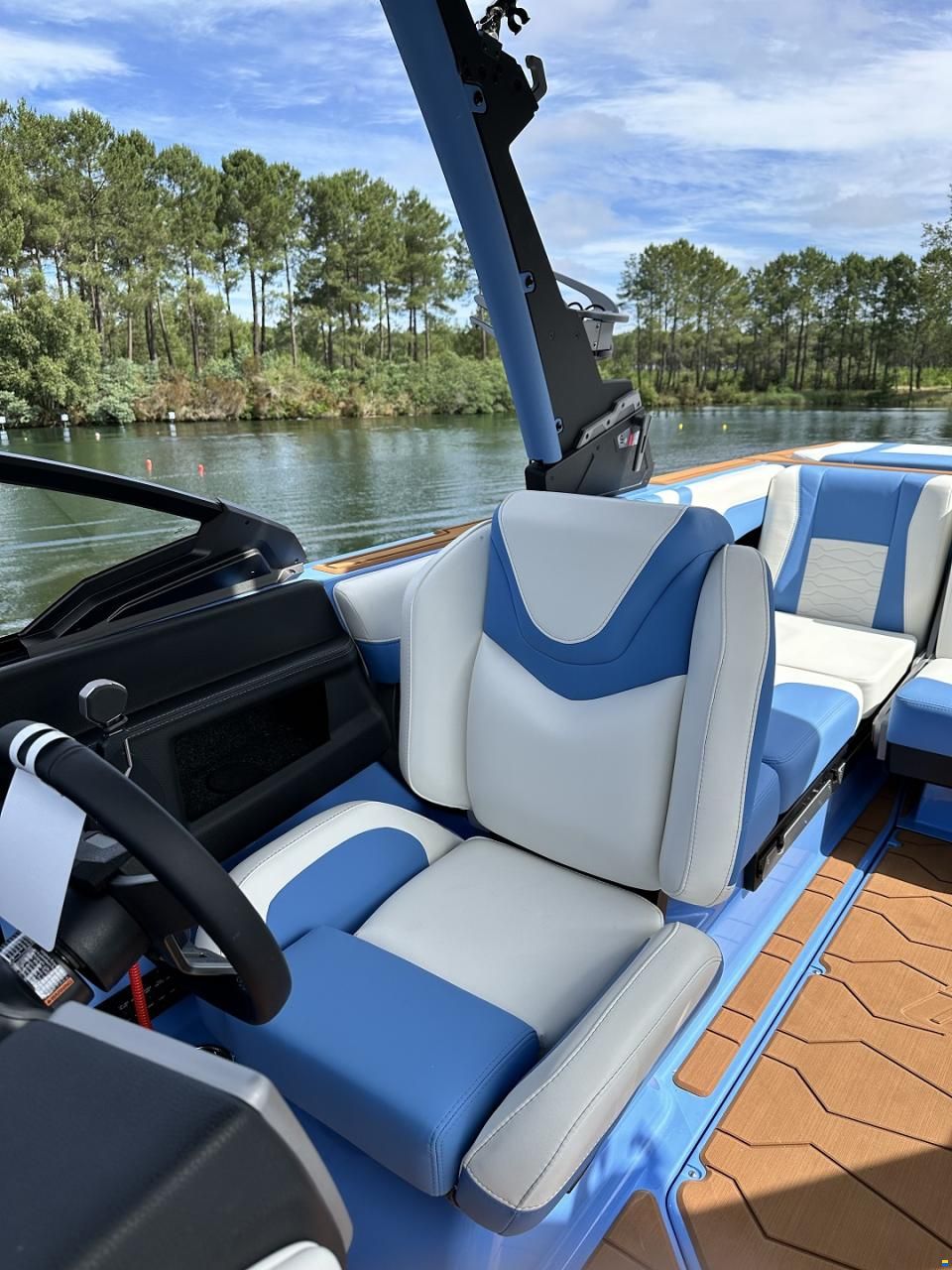 Malibu 23 MXZ