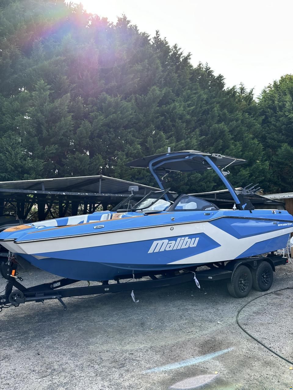Malibu 23 MXZ