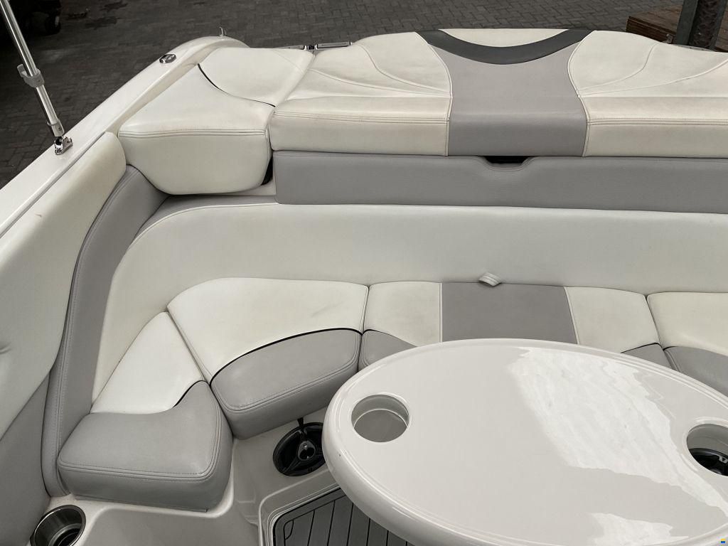 Bryant 246 Bowrider