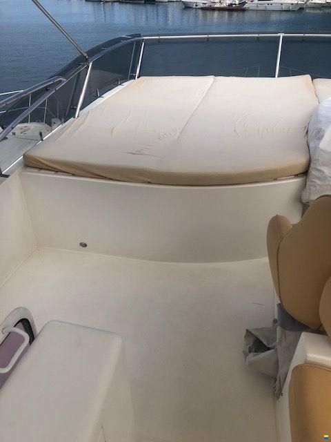 Galeon 530