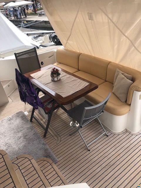 Galeon 530